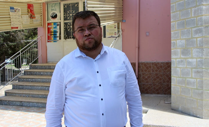 Burdur'da bıçaklı saldırıya uğrayan din görevlisi yaralandı