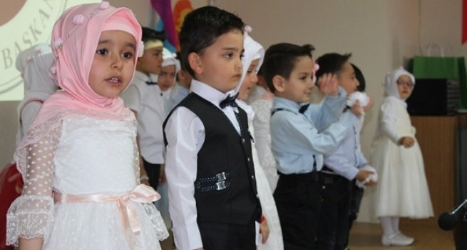 4-6 yaş Kur'an kursu öğrencileri en çok hadis ezberlemek için yarıştı