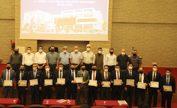 Kayseri Dini Yüksek İhtisas Merkezinde mezuniyet heyecanı