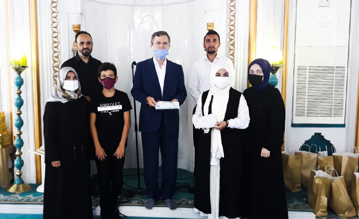 Yaz Kur'an Kursu öğrencileri harçlıklarını sel mağdurları için bağışladı