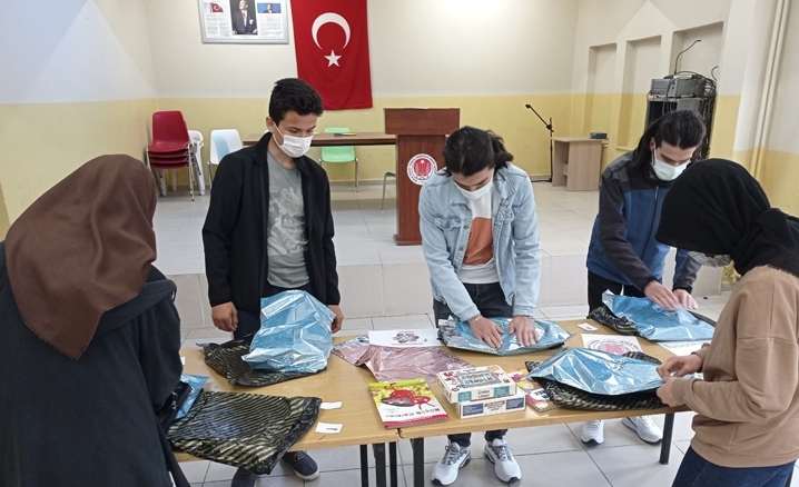 Halit Tokul Anadolu İHL "Değerlerimle Varım" projesiyle iyiliğe köprü oldu