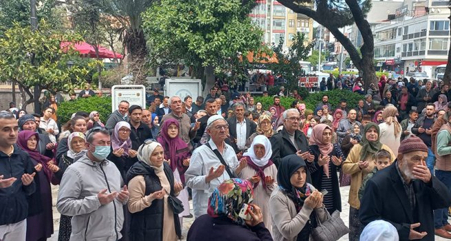 Aydın'dan kutsal topraklara 125 kişilik umre kafilesi uğurlandı