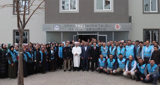 Başkan Erbaş, Kahramanmaraş'ta din görevlileriyle bir araya geldi