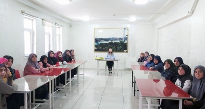 Çat'ta 'Mahremiyet Eğitimi Semineri'