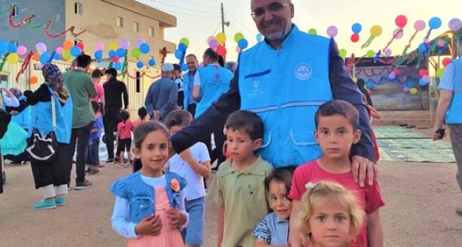 Diyarbakır'dan İdlib'e bayram sevinci