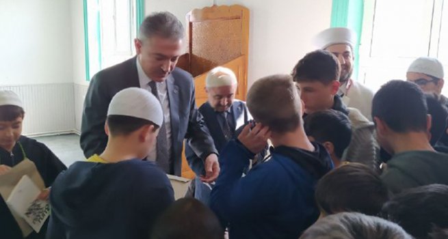 Karaman'da "Camiyi Seviyoruz, Namazla Buluşuyoruz" etkinliği