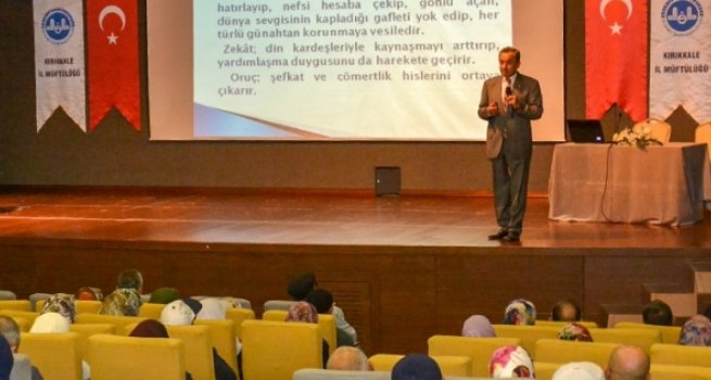 Kırıkkale'de Umre semineri düzenlendi