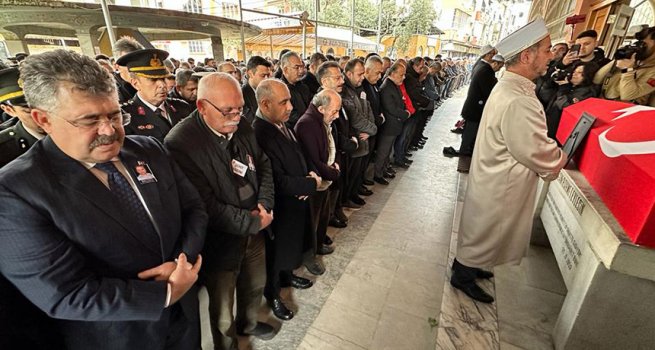 Şehit polis memleketi Aydın'da ebediyete uğurlandı